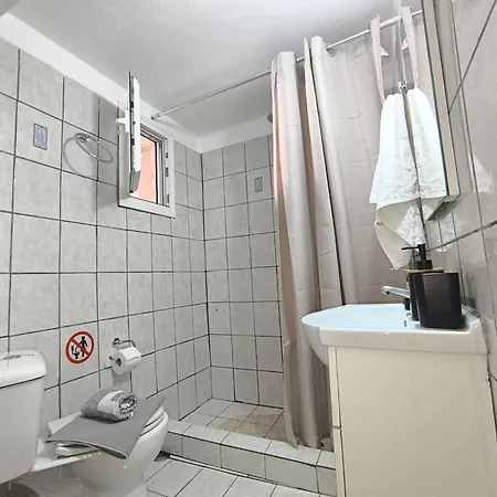 Poseidon Apartment